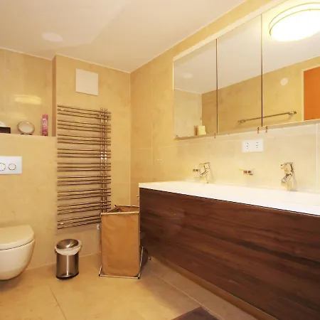 Living House By Interhome דירה ואנדאנס