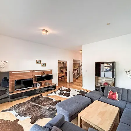 Living House By Interhome Lägenhet Vandans